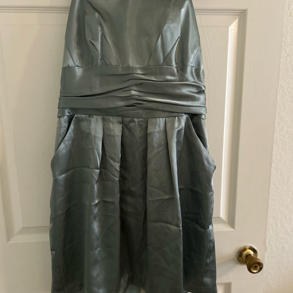 Elegant Green Strapless Dress